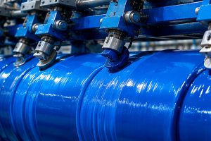 Çelik gaz borularına mavi dış kaplama uygulanan üretim hattı